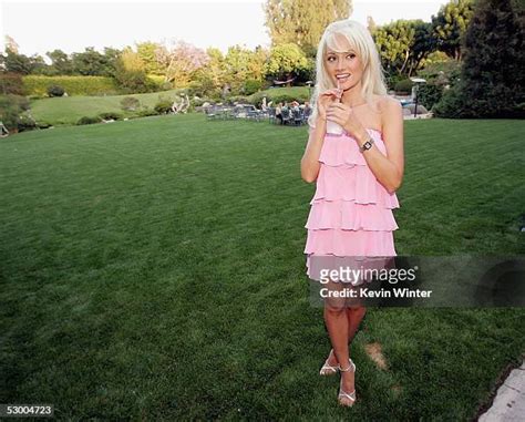 holly madisonnude|3,977 Holly Madison Portraits Stock Photos & High.